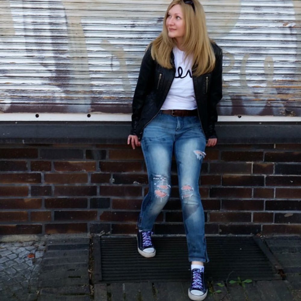 Refashioned Vintage Distressed Jeans (M)